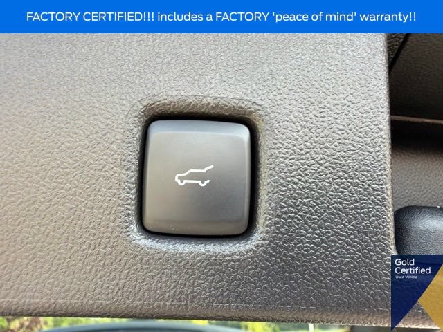 Certified 2025 Ford Escape Platinum AWD/4WD image 16