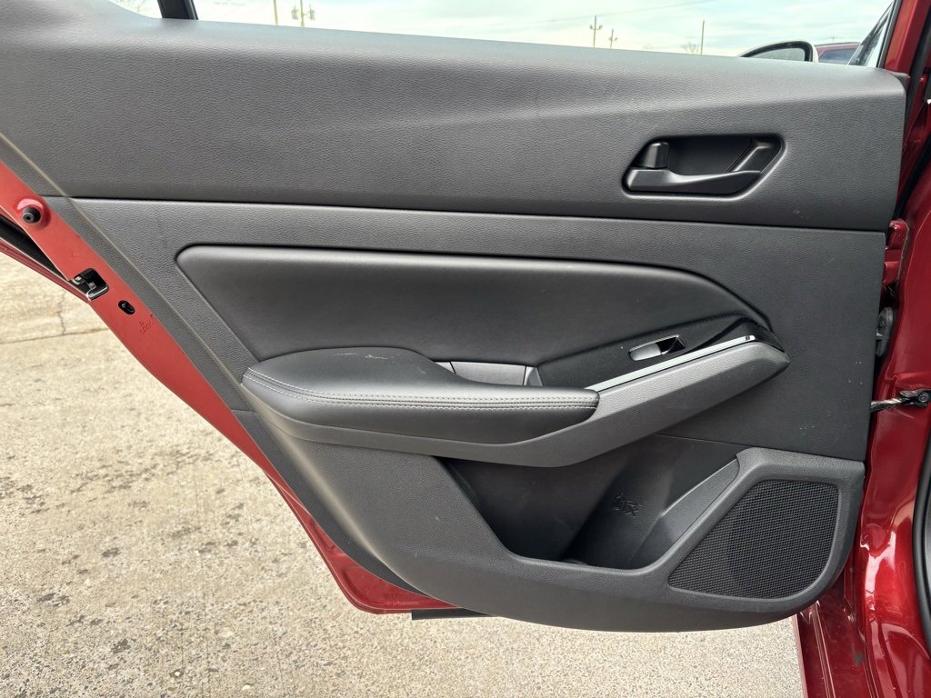 Used 2023 Nissan Altima 2.5 SV image 23