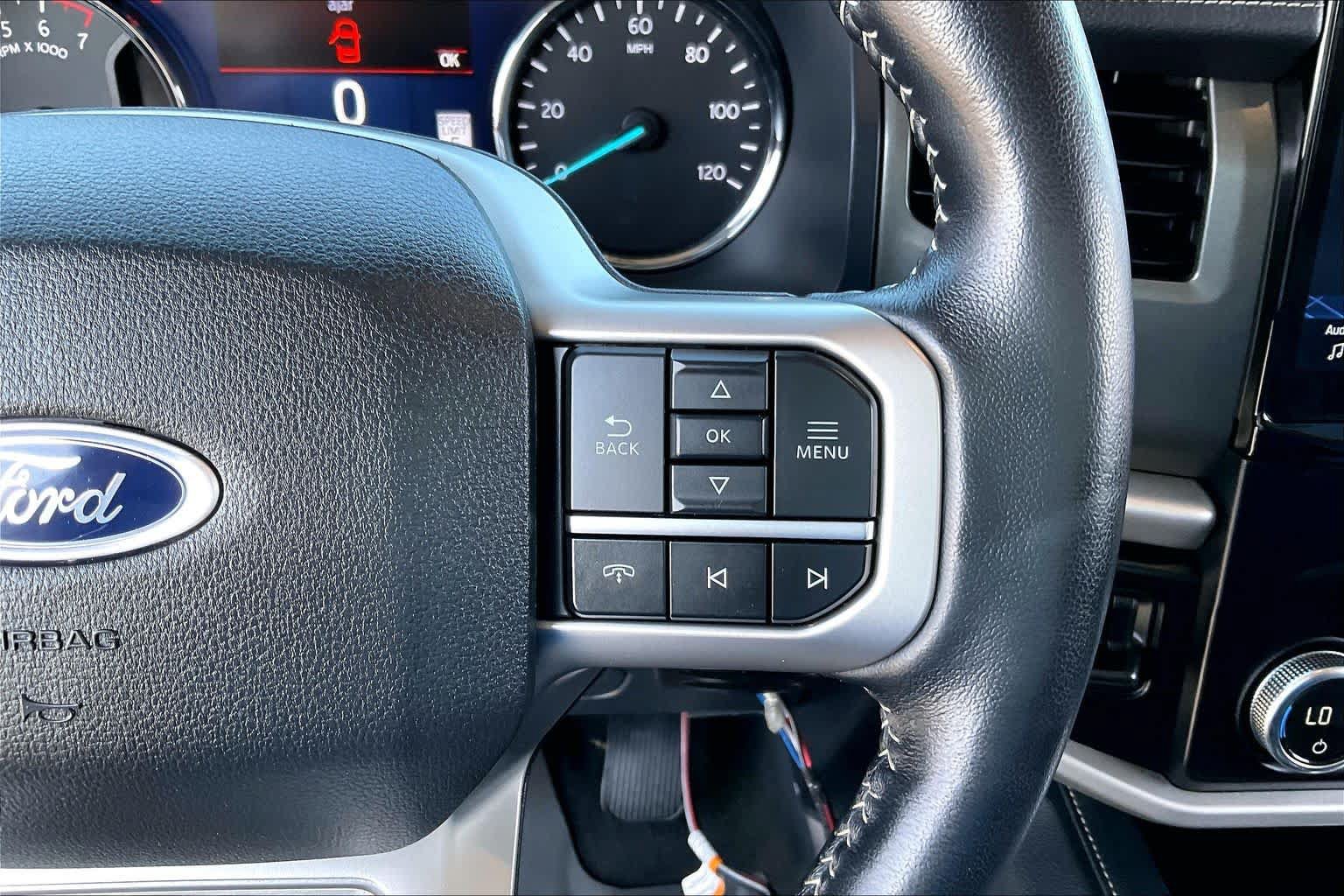 Used 2024 Ford Expedition XLT RWD image 21