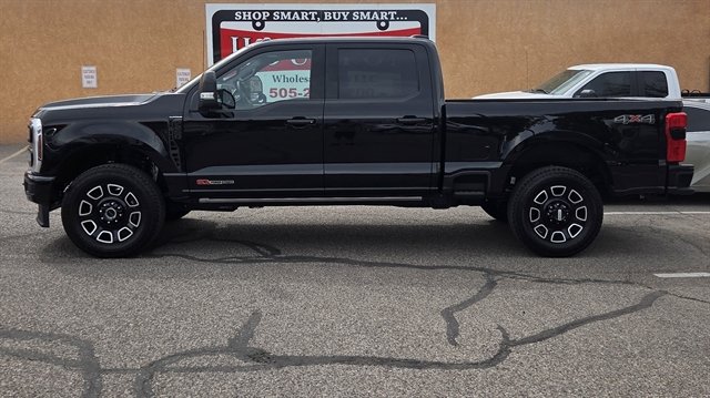 Used 2026 Ford F250 Platinum AWD/4WD image 1