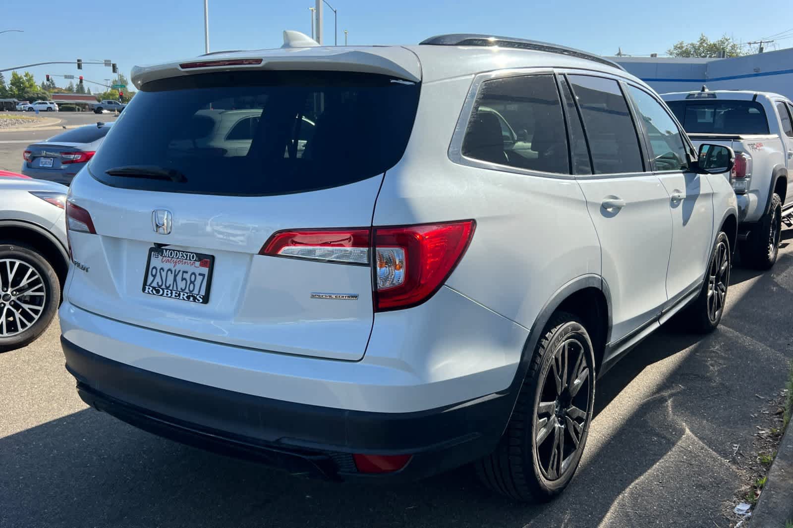 Used 2021 Honda Pilot Special Edition image 4
