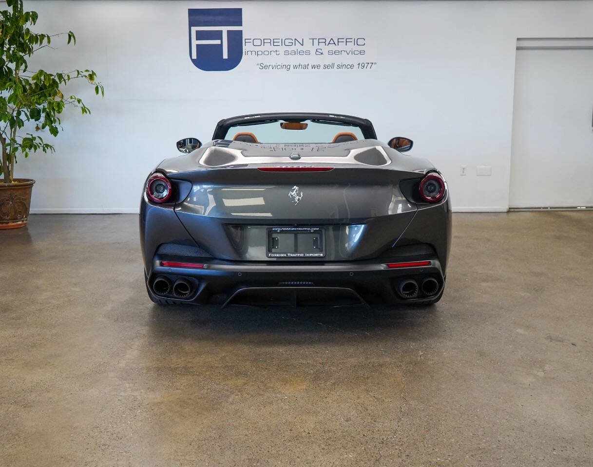 Used 2019 Ferrari Portofino RWD image 8