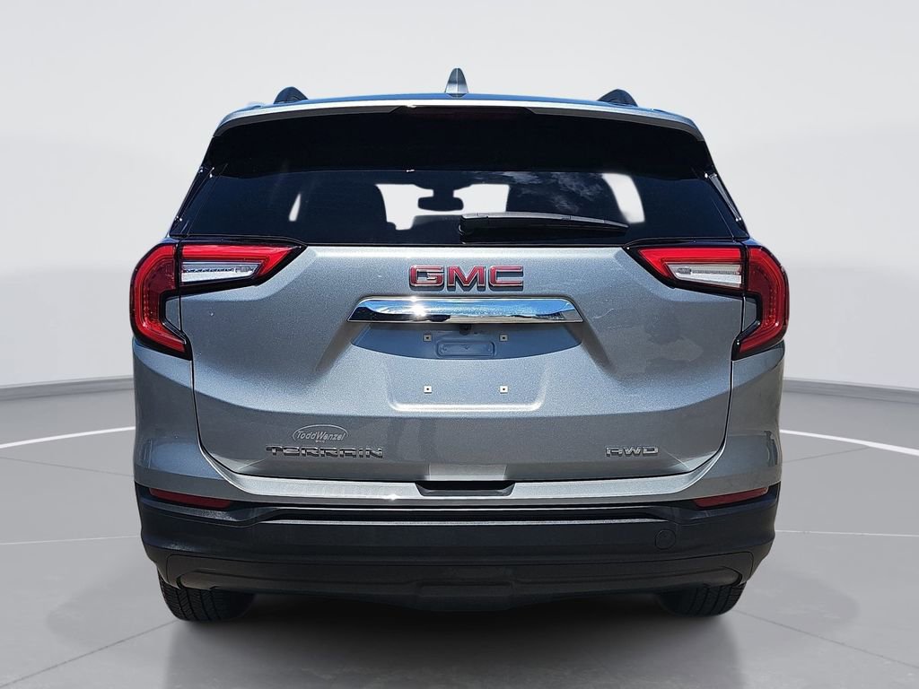 Certified 2023 GMC Terrain SLE w/ Driver Convenience Package AWD/4WD image 5