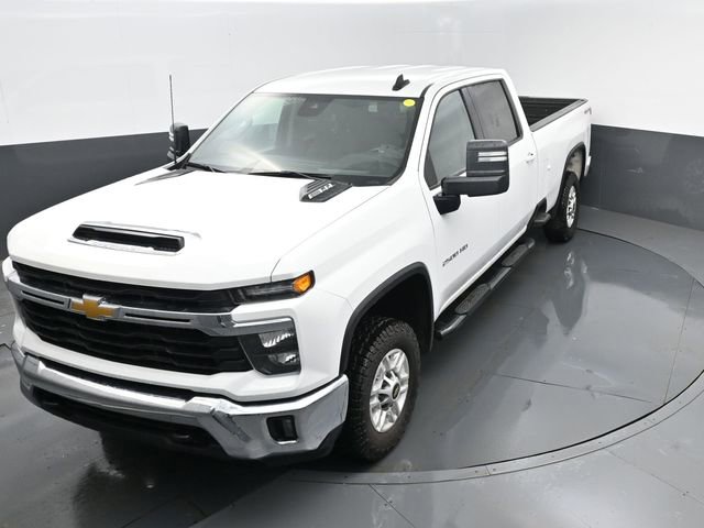 Used 2025 Chevrolet Silverado 2500 LT w/ Convenience Package AWD/4WD image 21