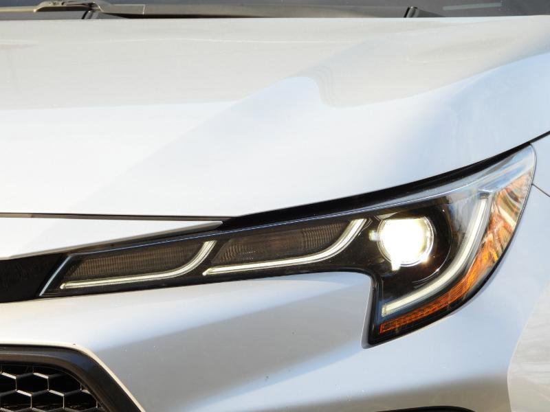 Used 2020 Toyota Corolla SE image 3