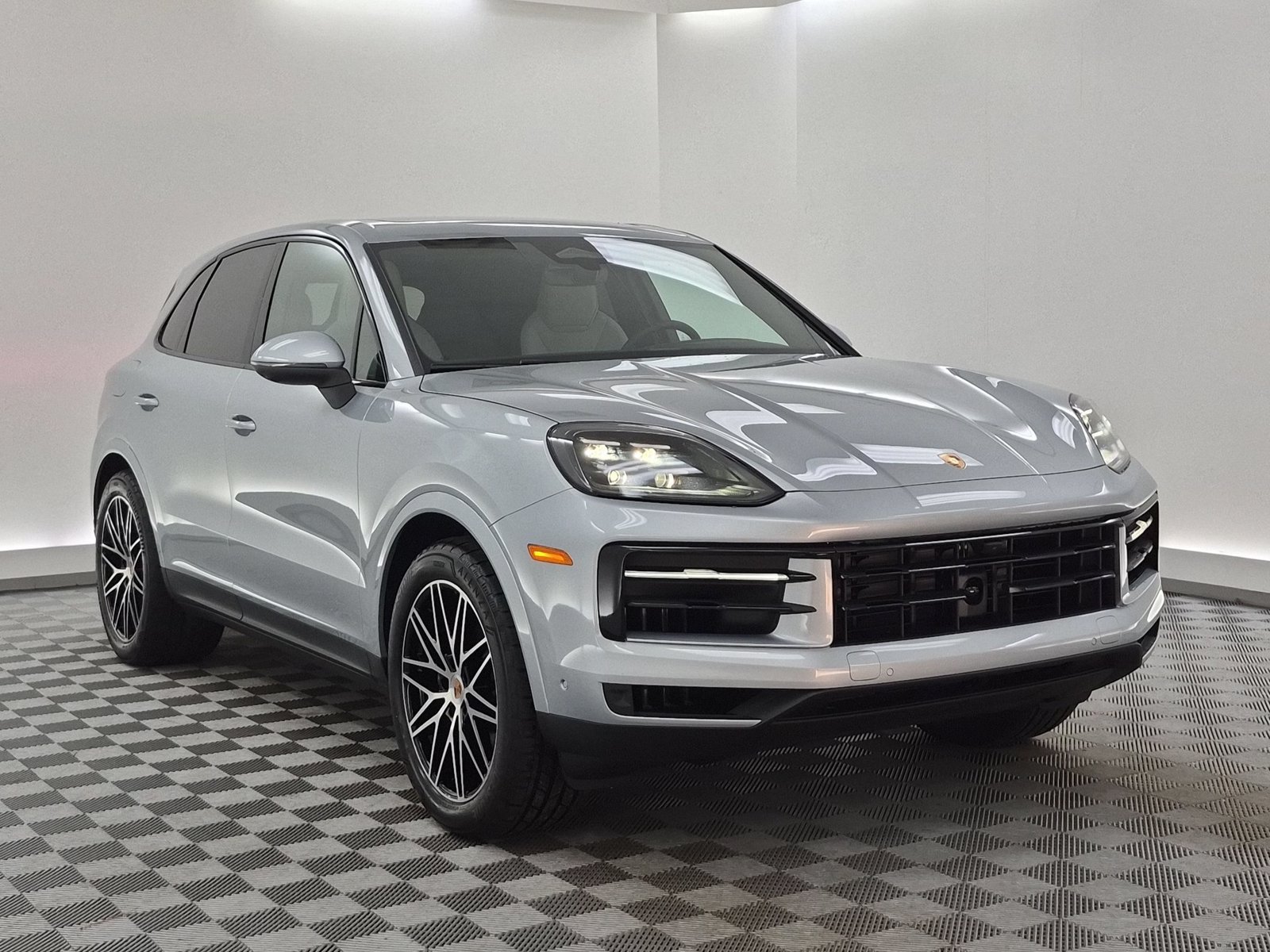 New 2026 Porsche Cayenne AWD/4WD image 8