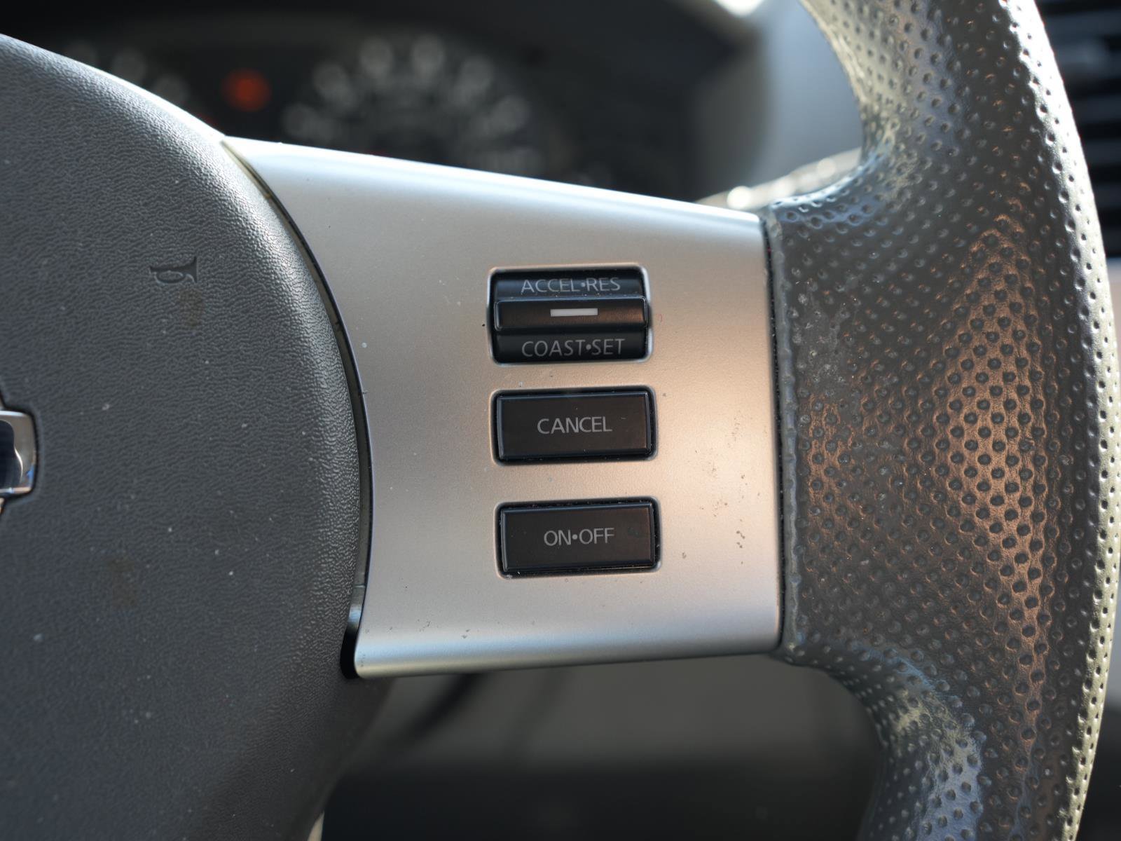 Used 2021 Nissan Frontier SV w/ Midnight Edition Floor Mats image 21