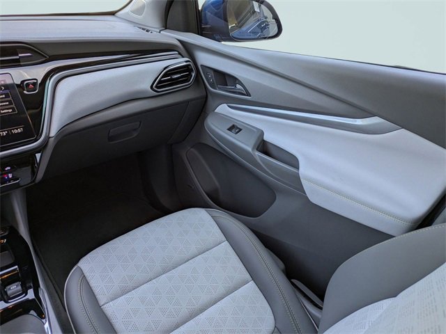 Used 2023 Chevrolet Bolt EUV Premier w/ Sun & Sound Package image 18