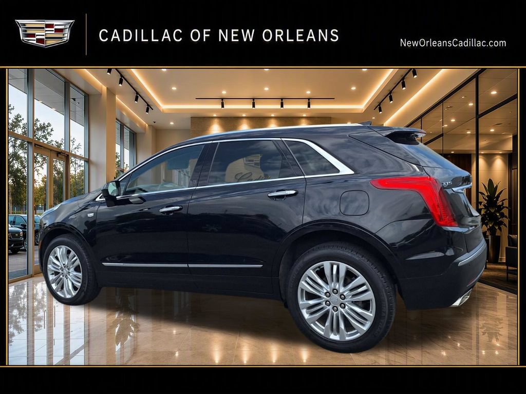 Used 2018 Cadillac XT5 Premium Luxury FWD image 5