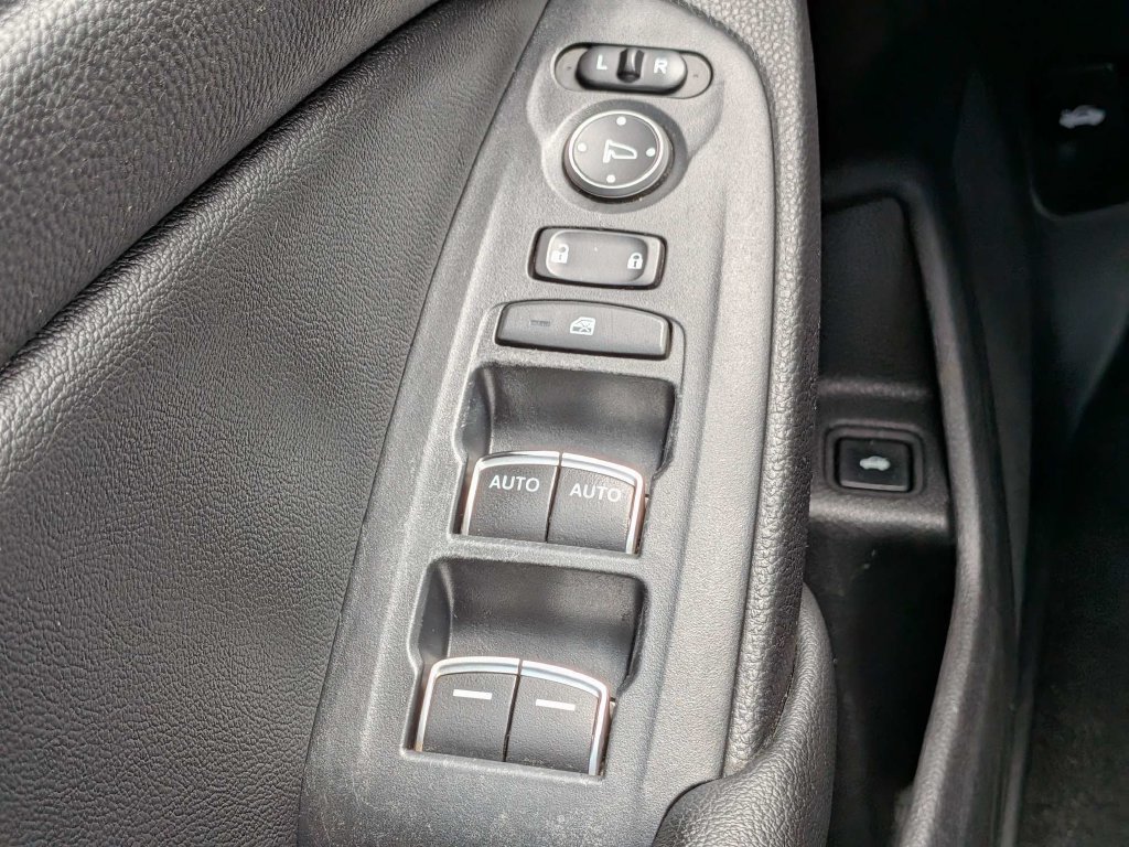 Used 2022 Honda Accord Sport image 24