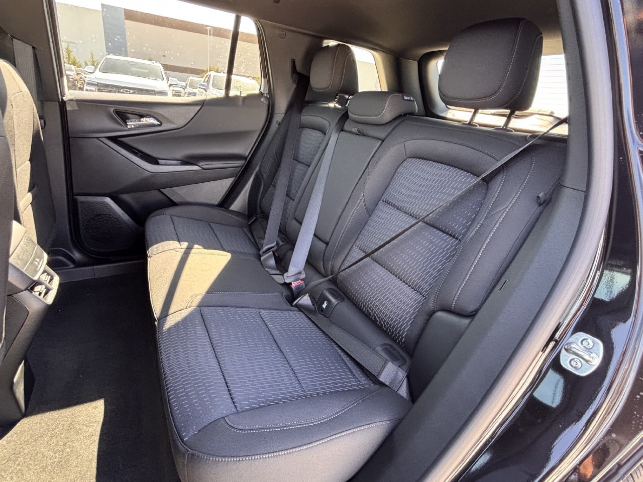New 2027 Chevrolet Equinox LT FWD image 17