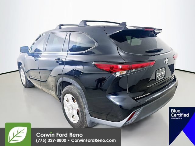 Used 2022 Toyota Highlander LE AWD/4WD image 5