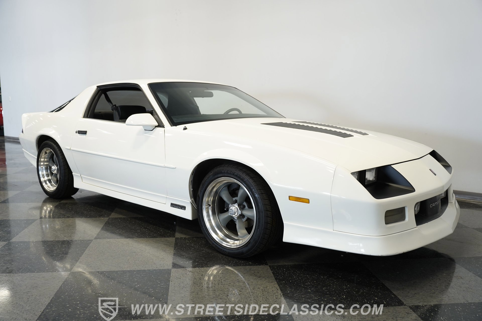 Used 1988 Chevrolet Camaro LT image 16
