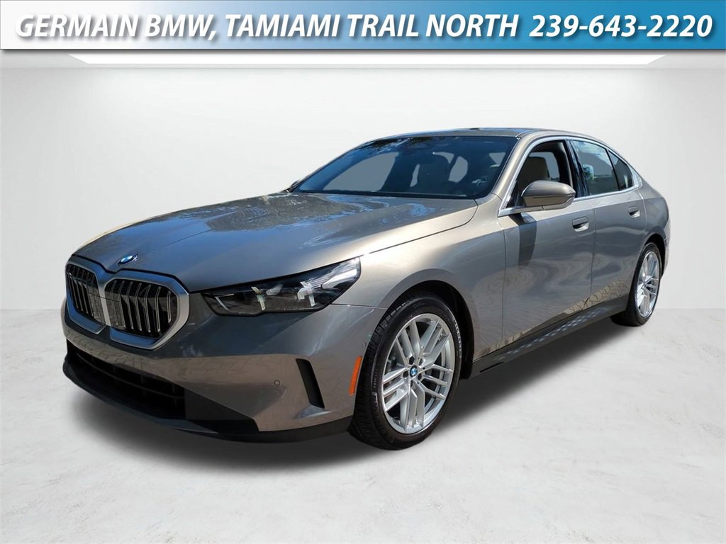 New 2025 BMW 530i
