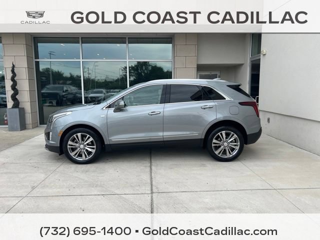Used 2024 Cadillac XT5 Premium Luxury w/ LPO, Floor Liner Package AWD/4WD image 2