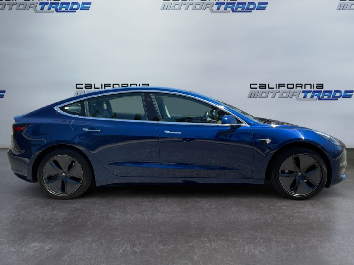 Used 2018 Tesla Model 3 Long Range RWD image 4