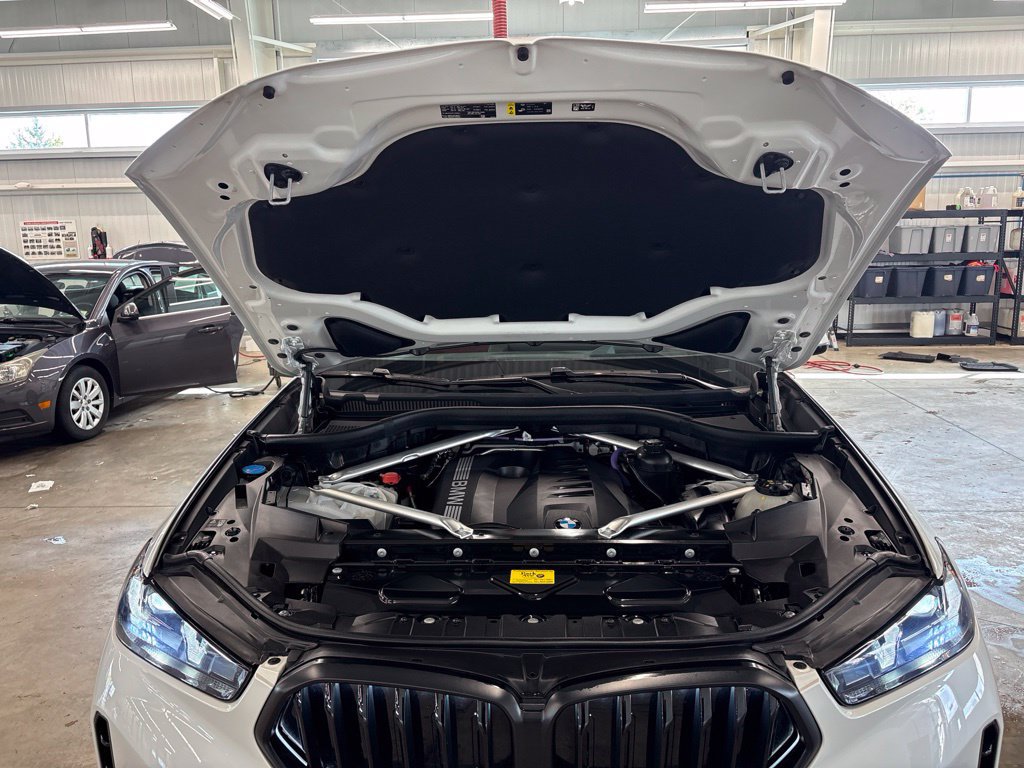 Used 2024 BMW X6 xDrive40i w/ Executive Package AWD/4WD image 27