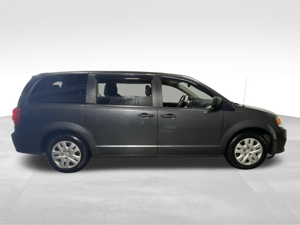 Used 2019 Dodge Grand Caravan SE FWD image 10