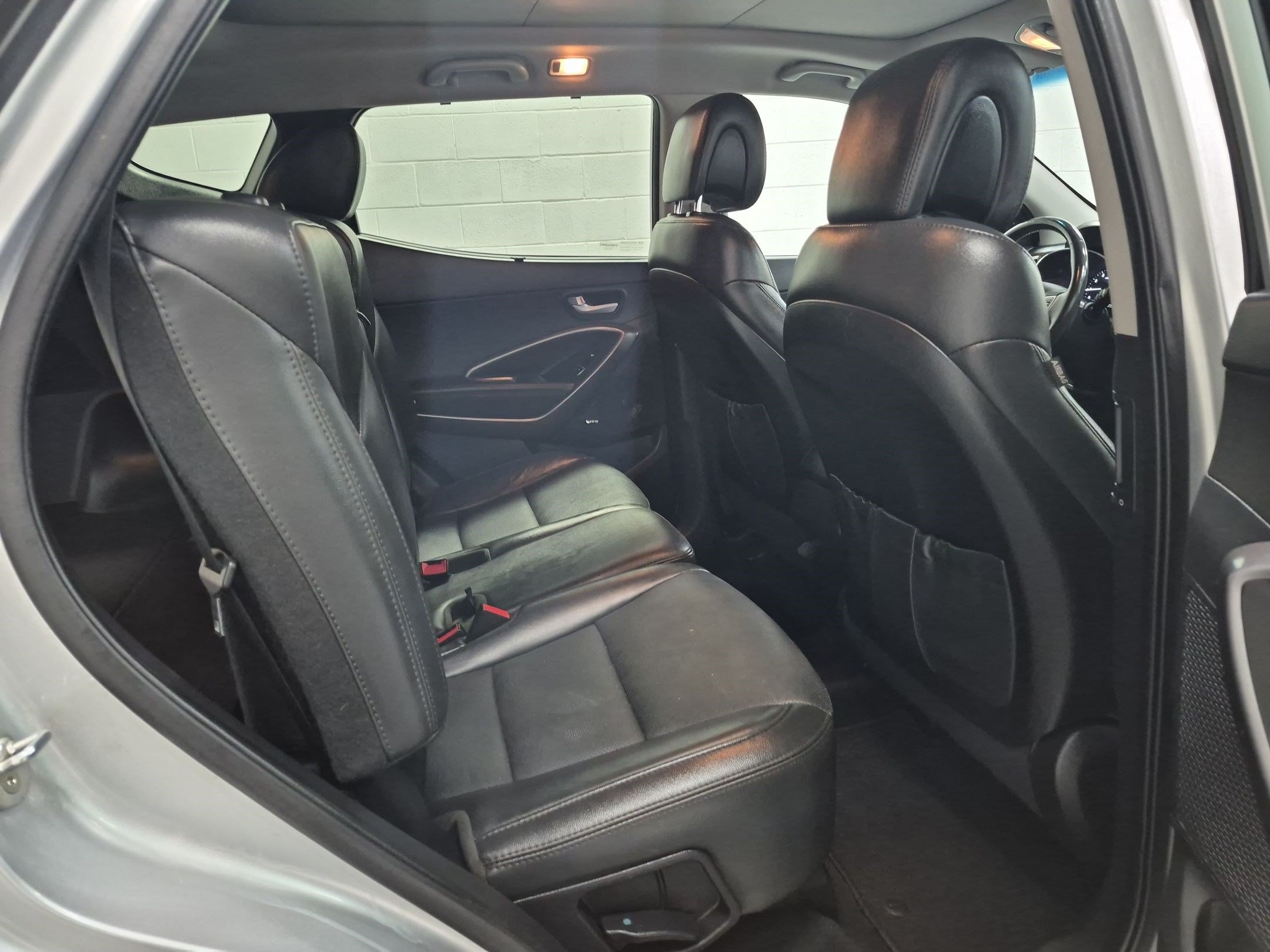 Used 2017 Hyundai Santa Fe Sport w/ Cargo Package FWD image 34