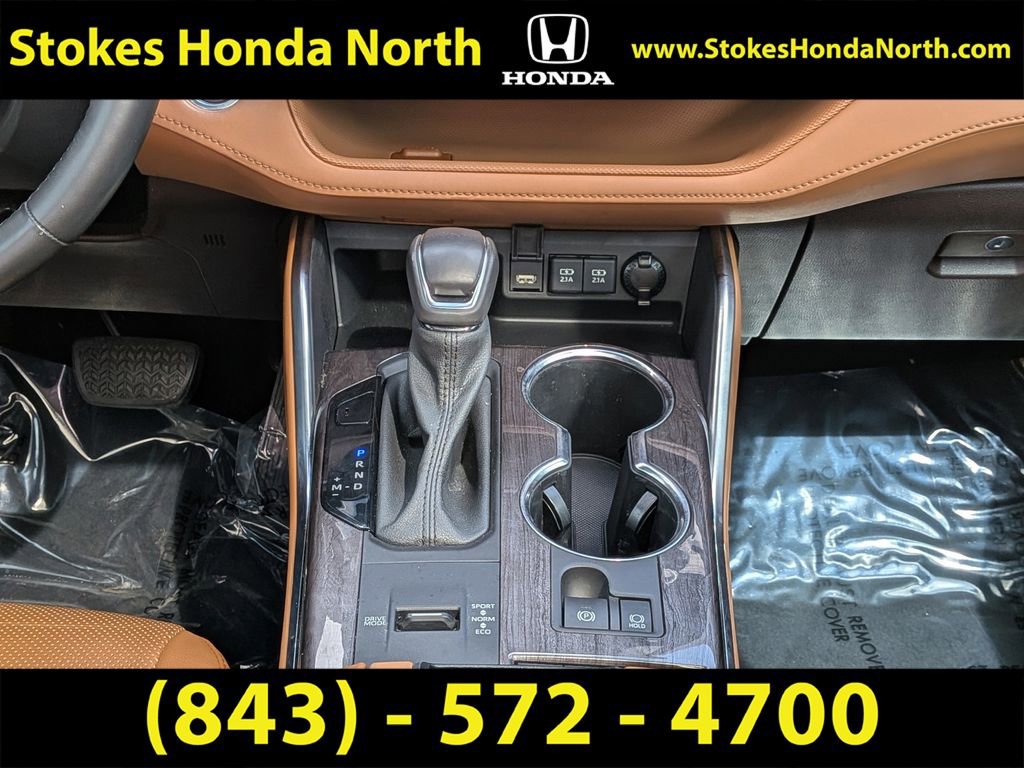 Used 2021 Toyota Highlander Platinum image 19