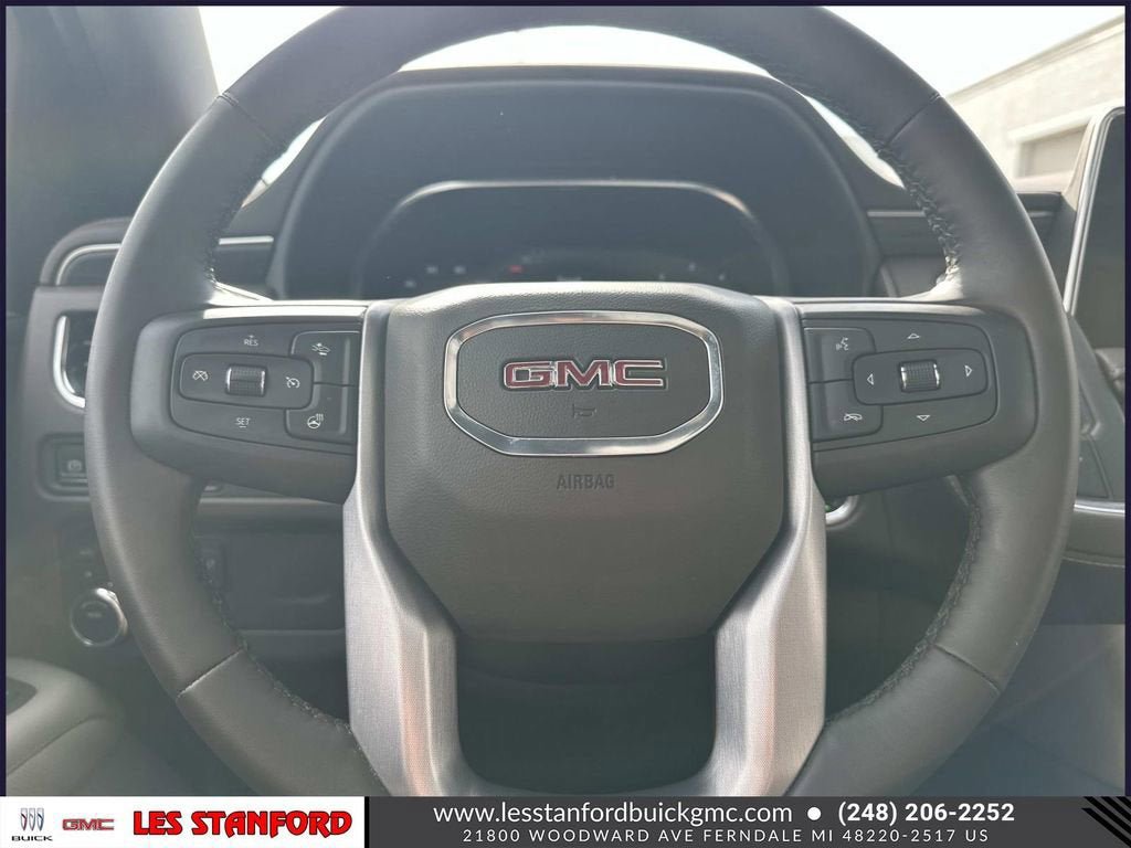 Used 2023 GMC Yukon XL SLT w/ SLT Premium Package AWD/4WD image 23