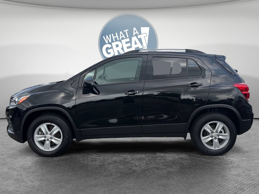 Certified 2022 Chevrolet Trax LT w/ LT Convenience Package AWD/4WD image 7