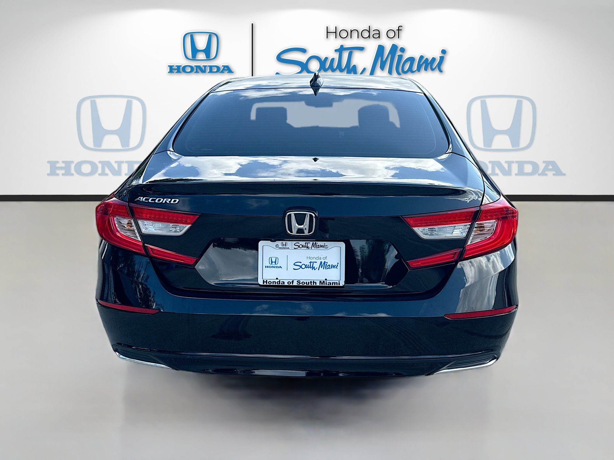 Used 2021 Honda Accord LX image 6