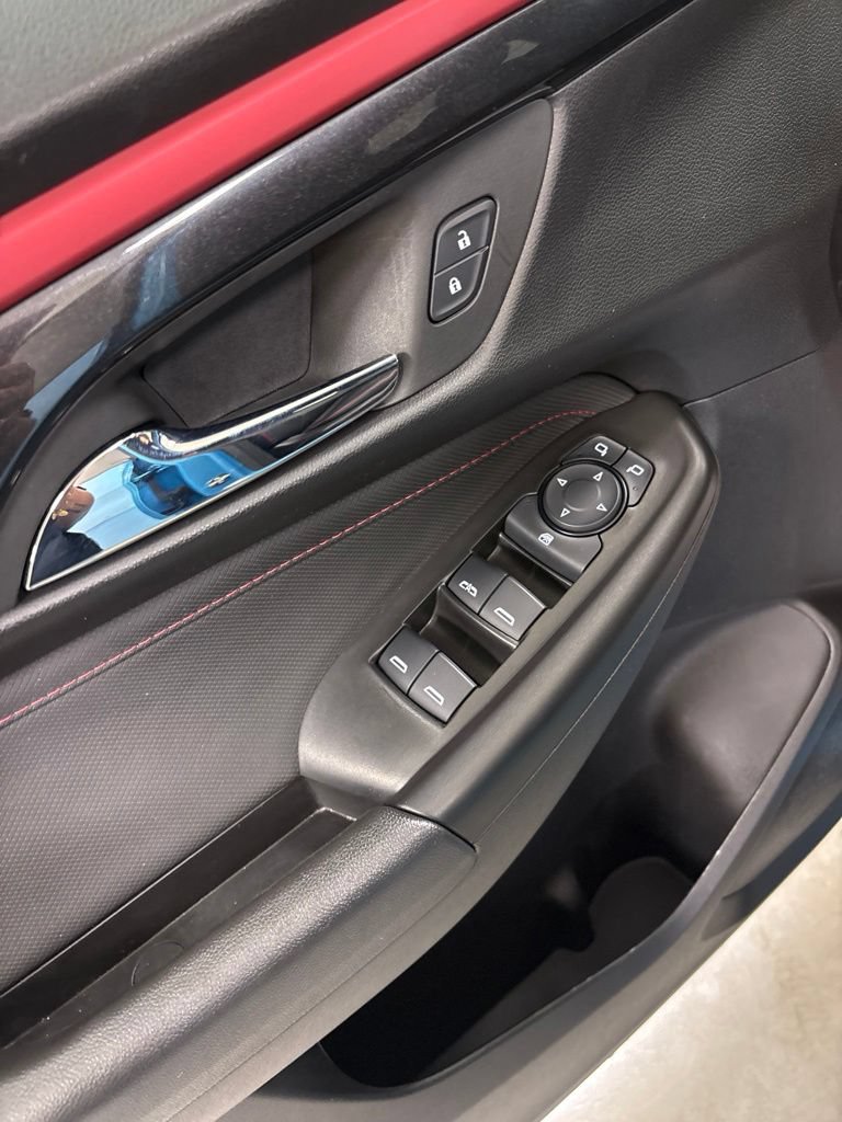 Used 2025 Chevrolet TrailBlazer RS FWD image 16