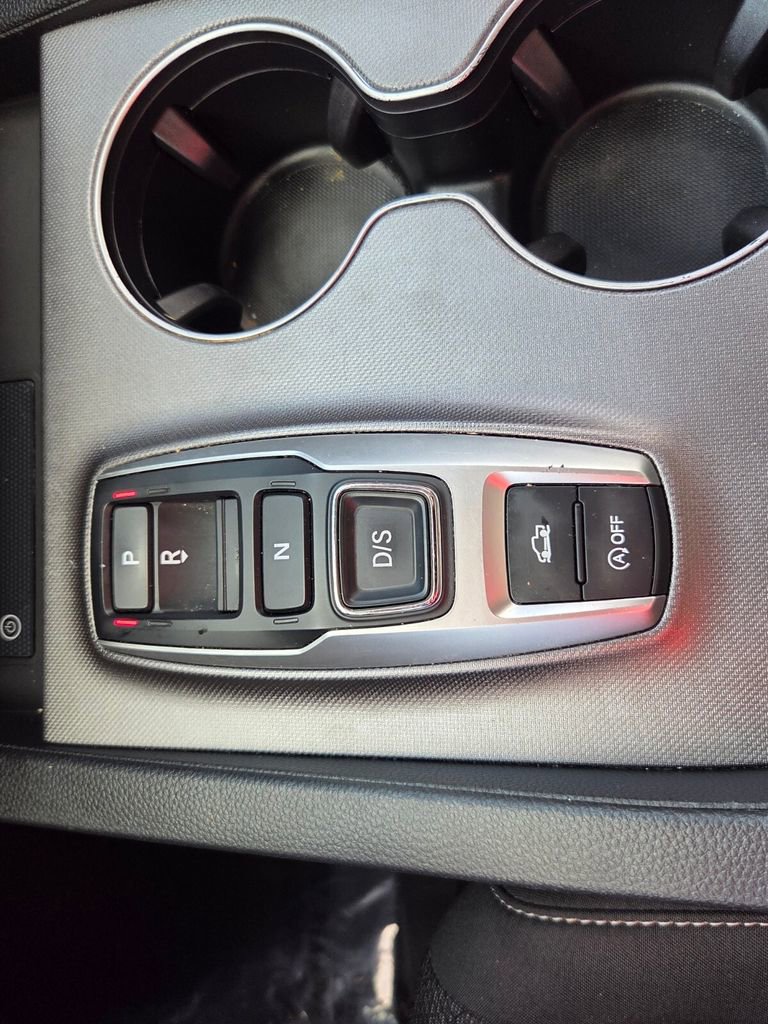 Used 2024 Honda Ridgeline Sport image 22