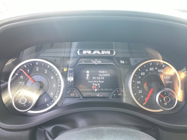 New 2026 RAM 1500 Express AWD/4WD image 17