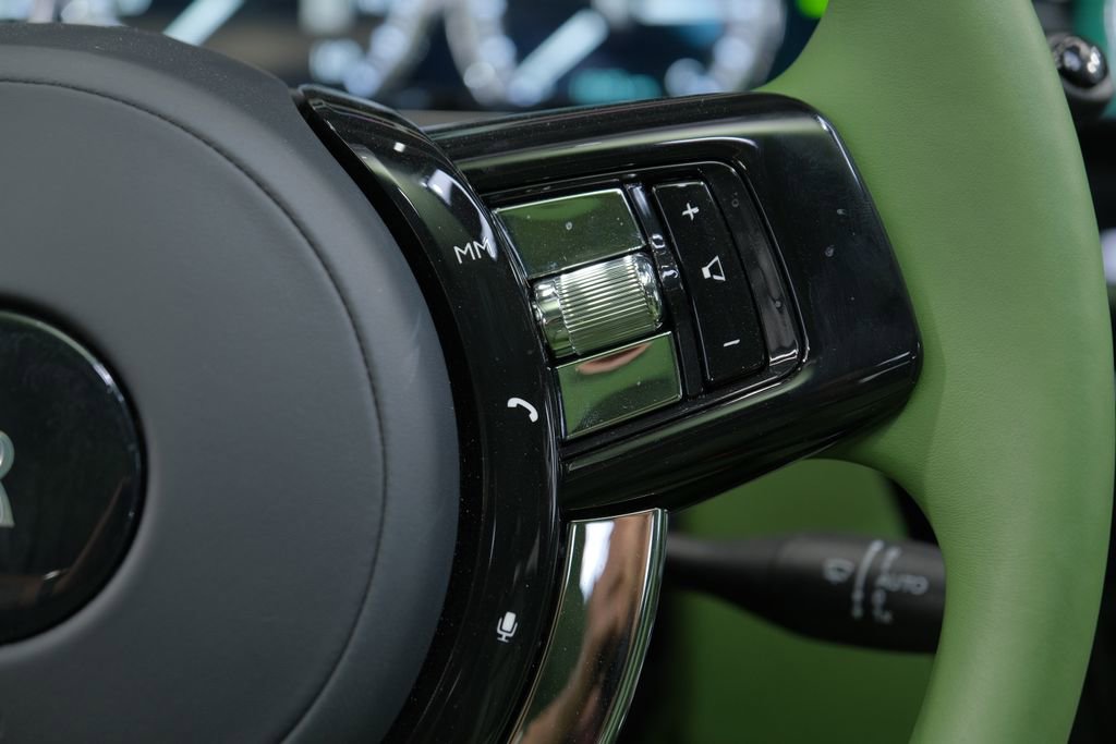 Used 2023 Rolls-Royce Phantom Sedan w/ The Phantom Package RWD image 83