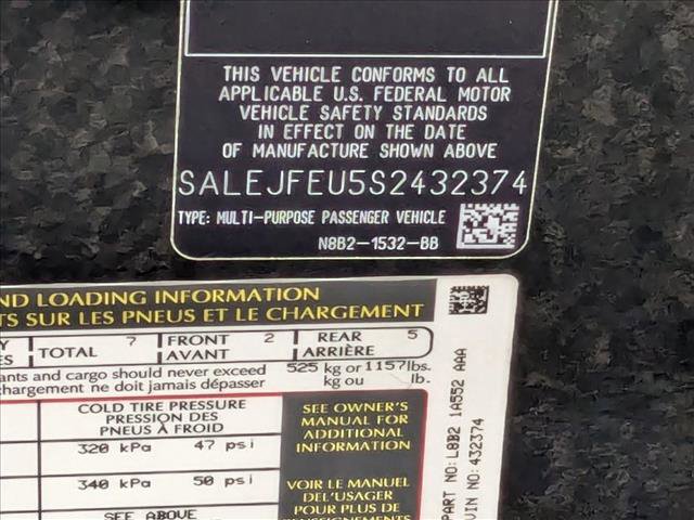 Used 2025 Land Rover Defender 130 S image 19