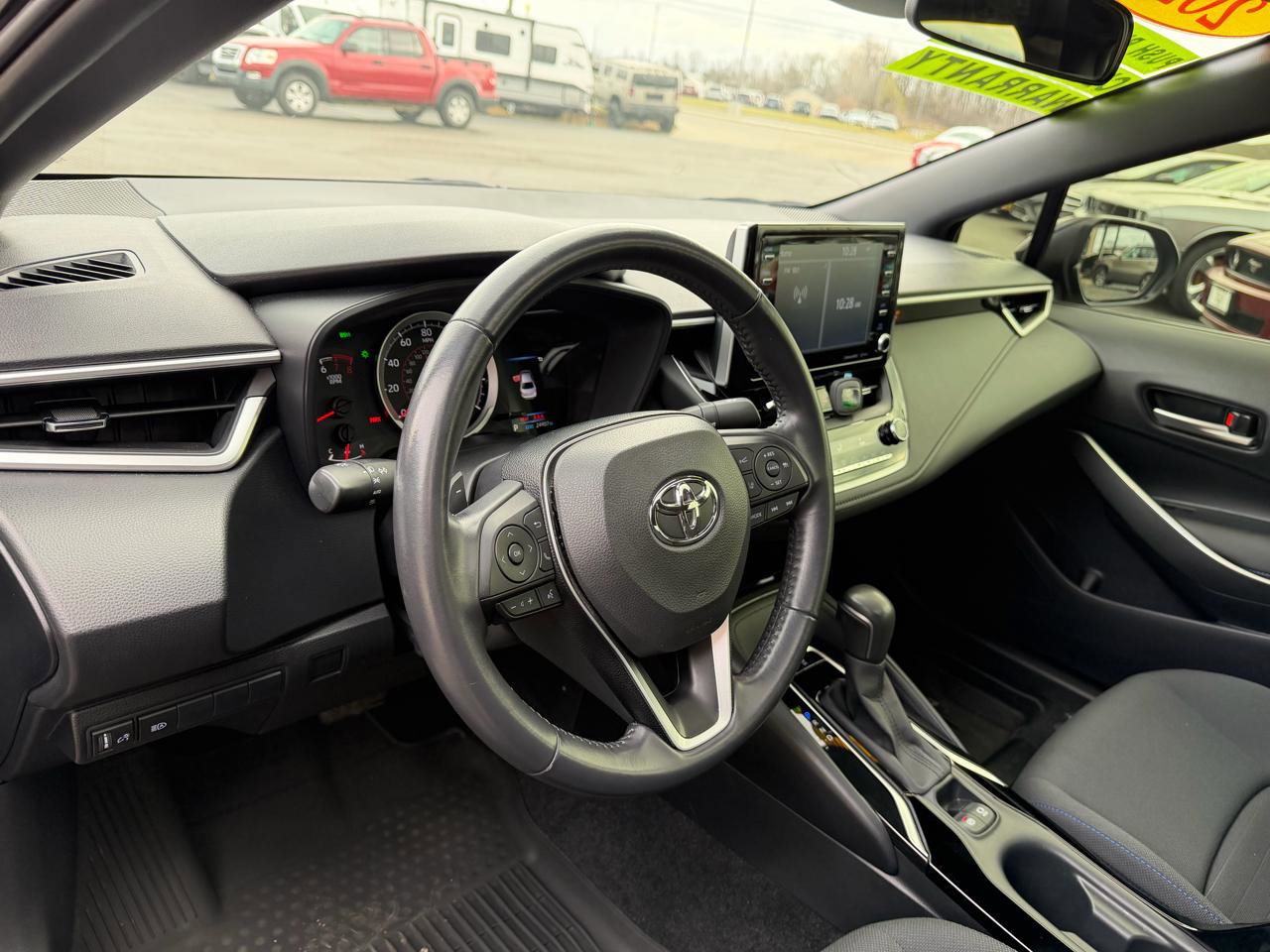 Used 2020 Toyota Corolla SE w/ SE Premium Package image 19