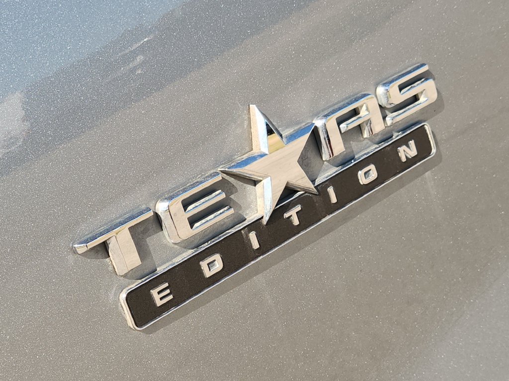 Used 2024 Chevrolet Silverado 1500 RST AWD/4WD image 13