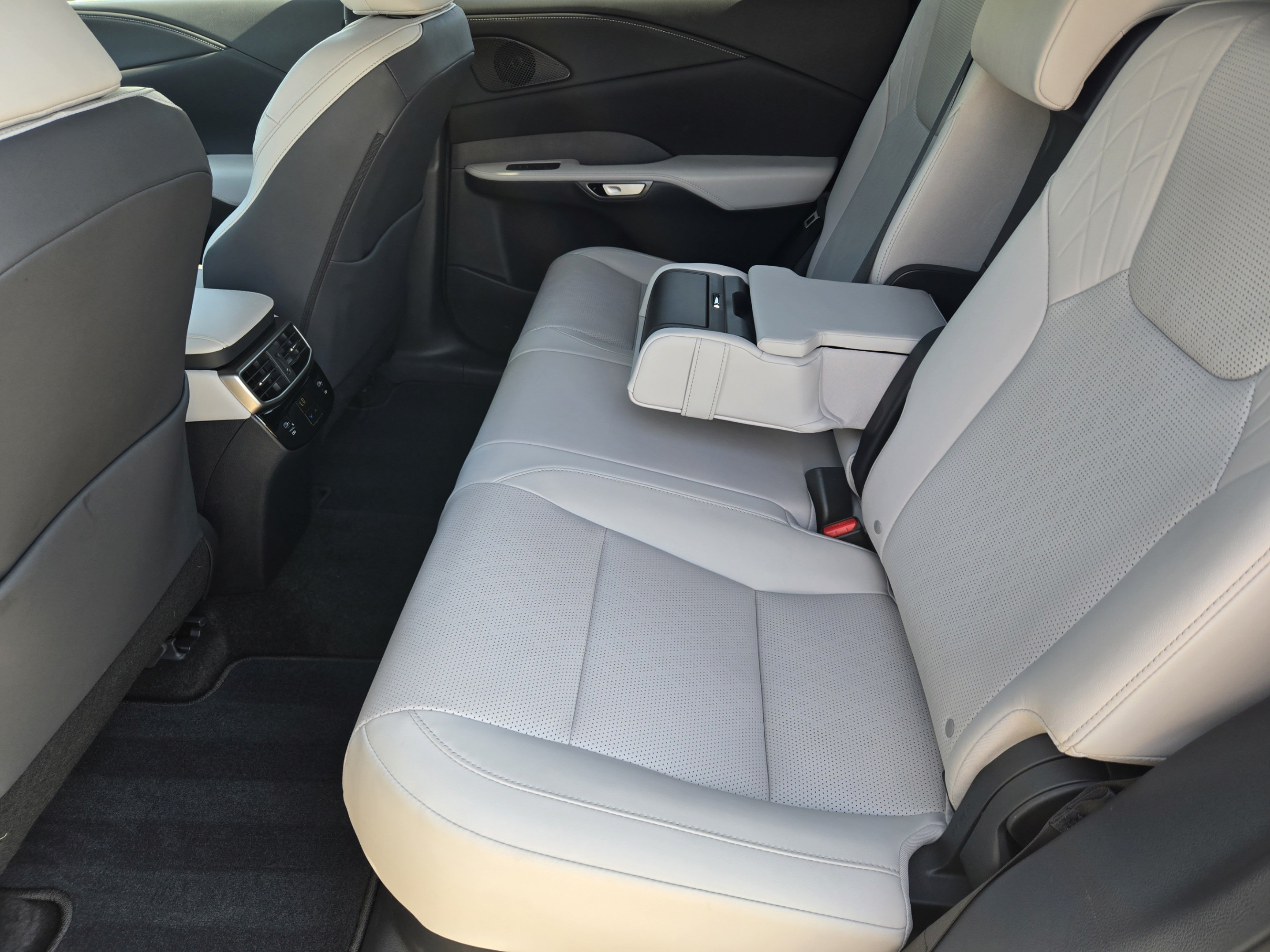 Certified 2025 Lexus RX 350 Premium Plus FWD image 29