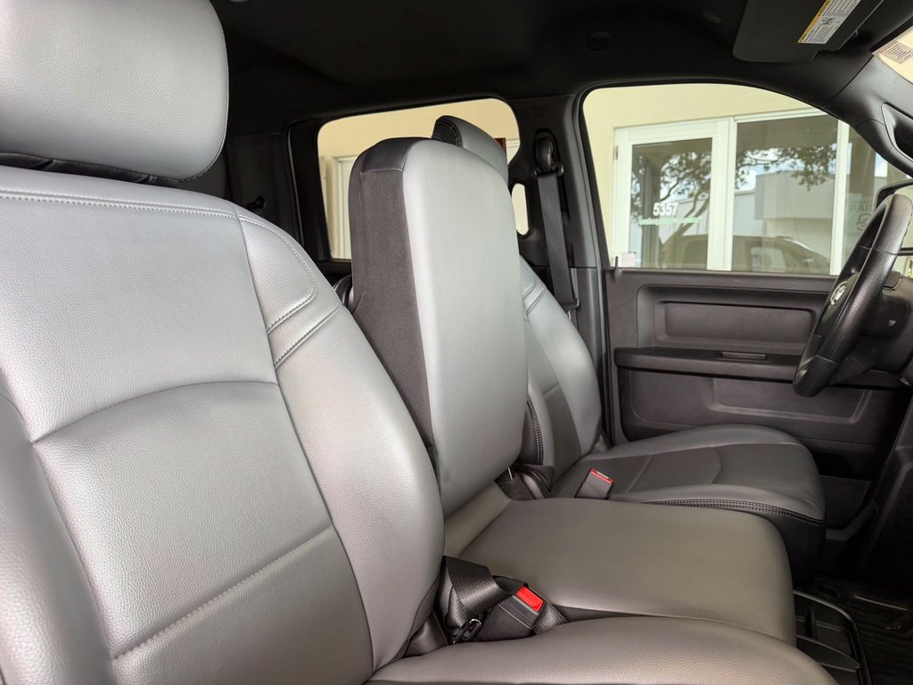 Used 2025 RAM 3500 Tradesman AWD/4WD image 25