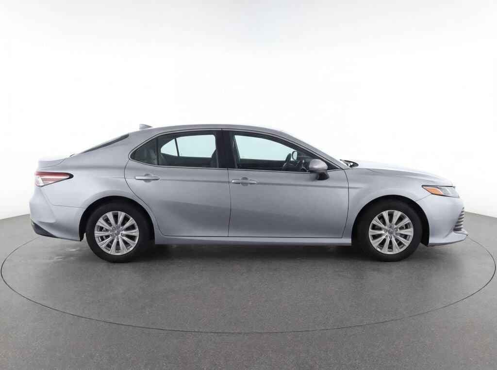 Used 2023 Toyota Camry LE FWD image 40