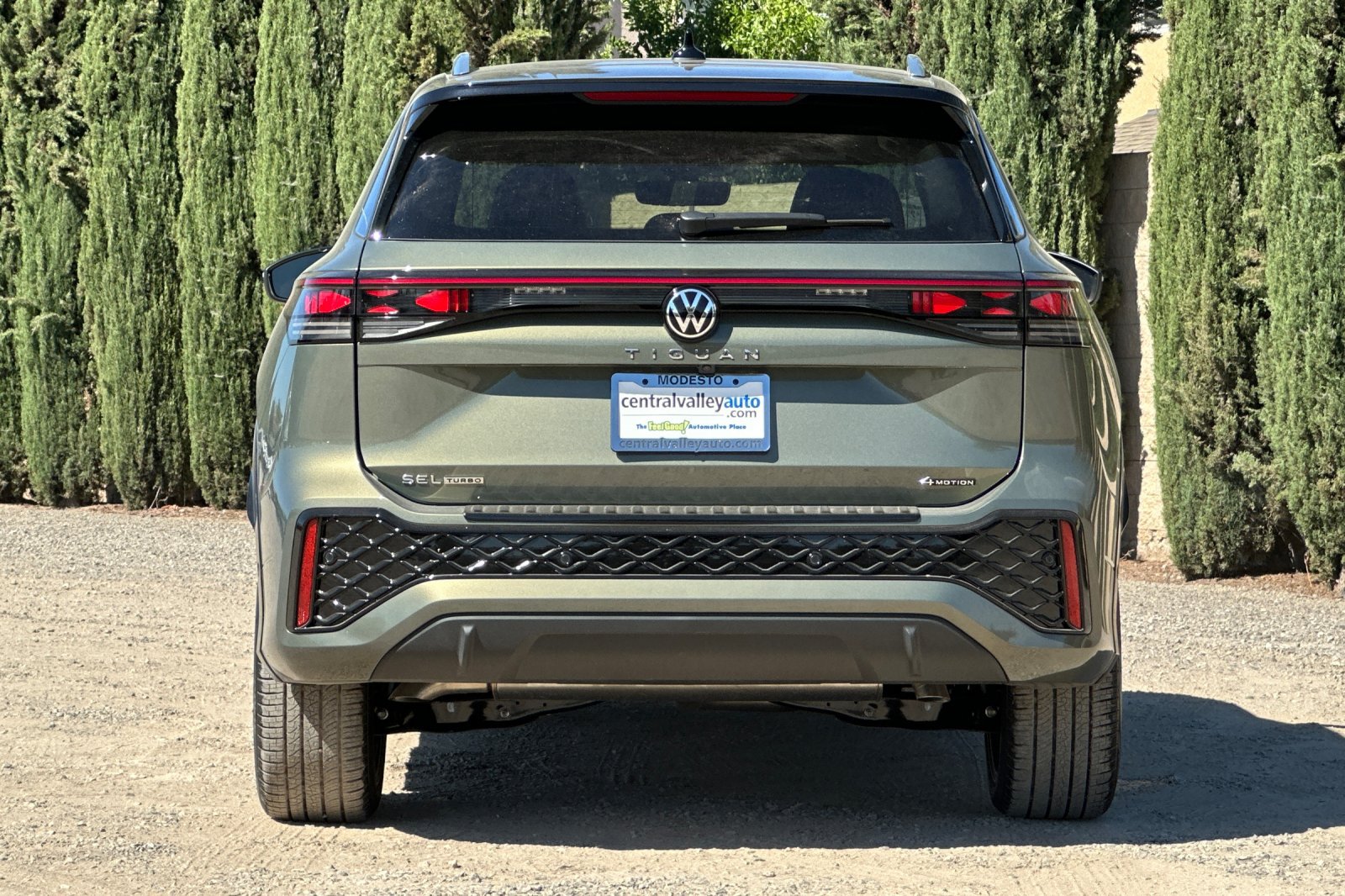 New 2026 Volkswagen Tiguan SEL R-Line AWD/4WD image 5