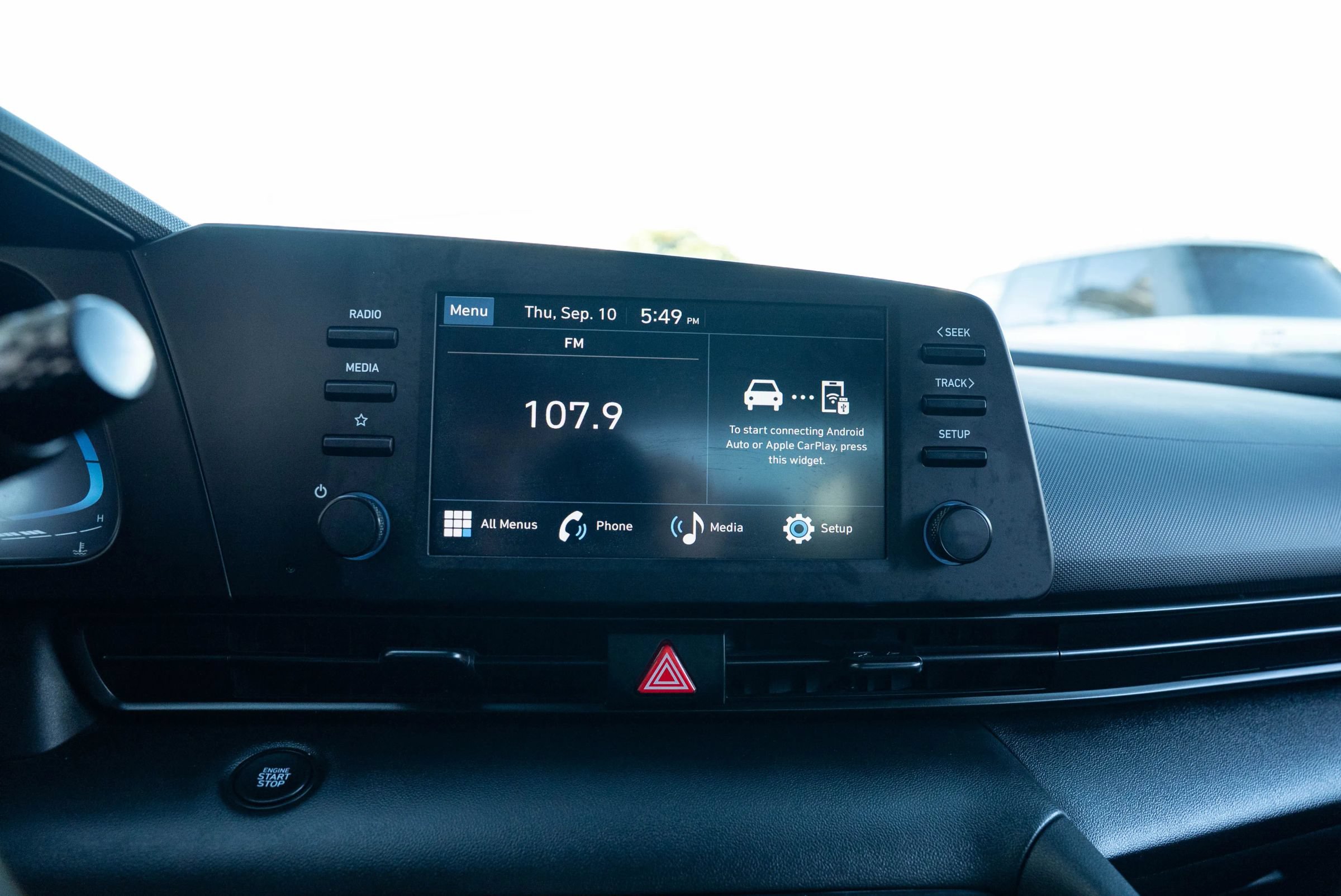 Used 2025 Hyundai Elantra Sport w/ Cargo Package FWD image 29