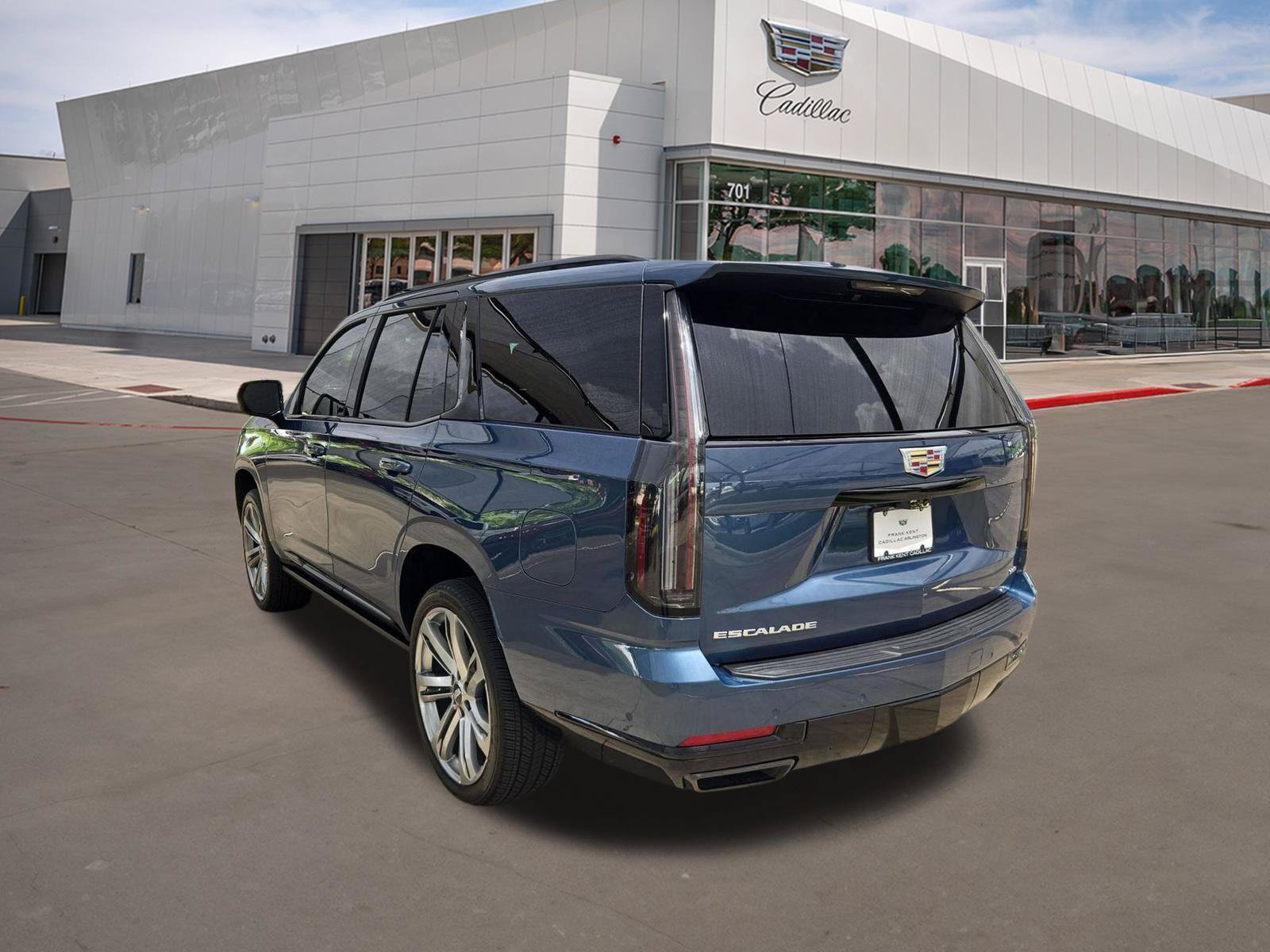 Certified 2025 Cadillac Escalade Sport w/ Touring Package AWD/4WD image 4