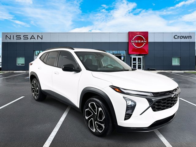 Used 2024 Chevrolet Trax RS w/ Sunroof Package