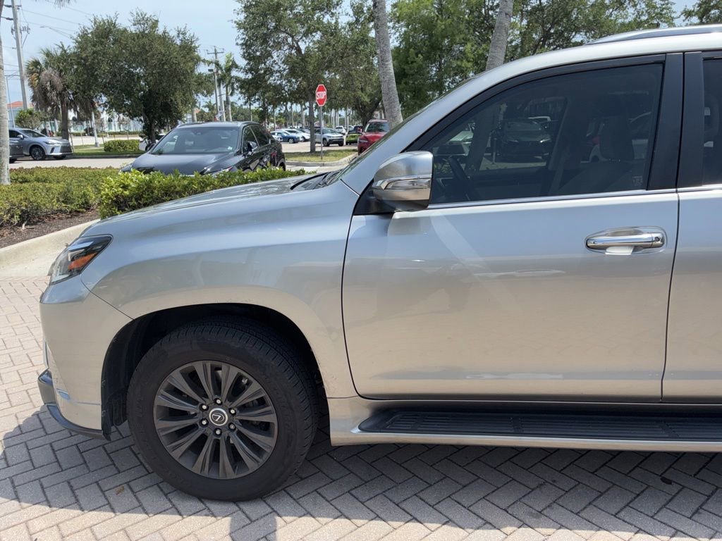 Used 2020 Lexus GX 460 Premium AWD/4WD image 9