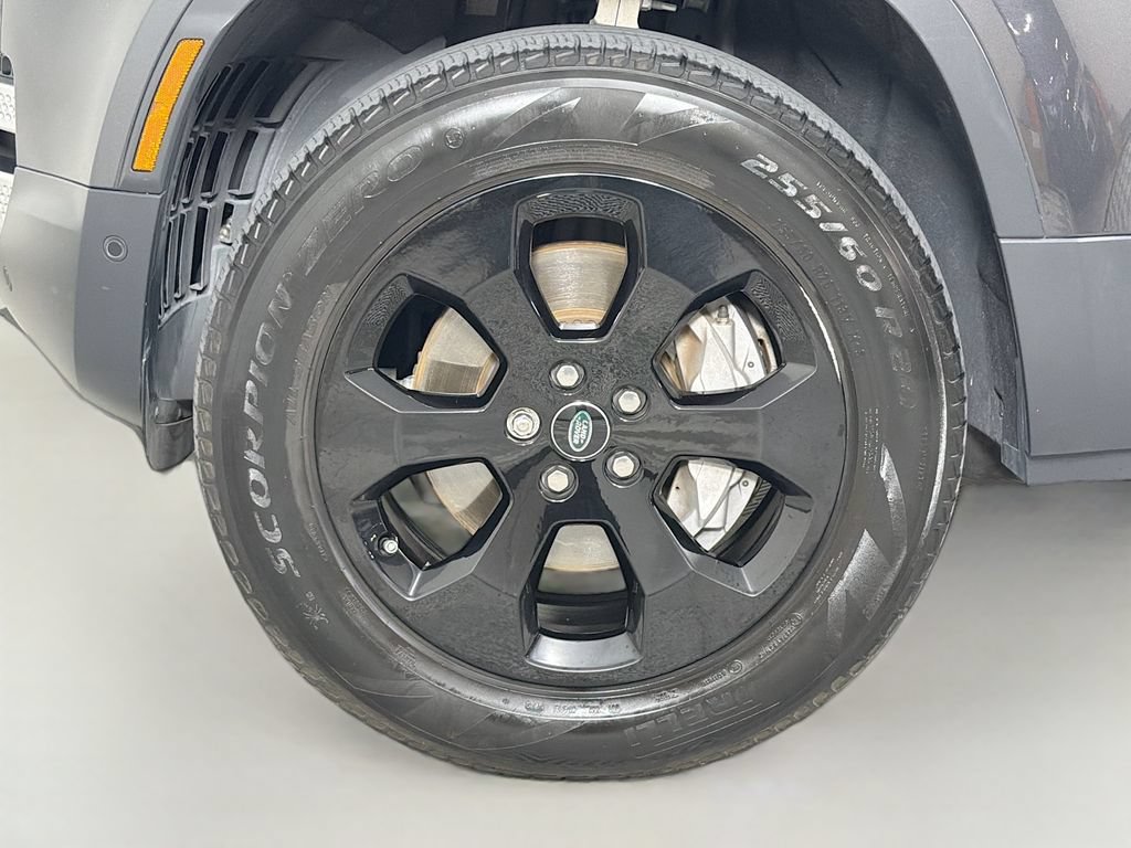 Certified 2024 Land Rover Defender 110 S AWD/4WD image 33