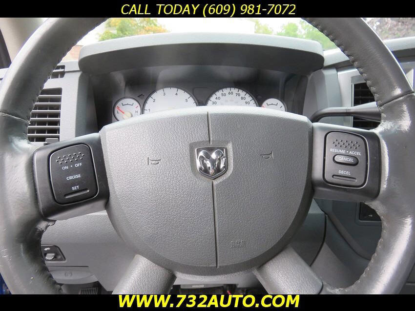 Used 2007 Dodge Ram 2500 Truck SLT image 25