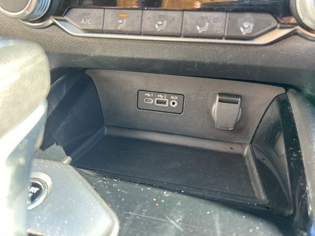 Used 2024 Nissan Altima 2.5 SV image 26