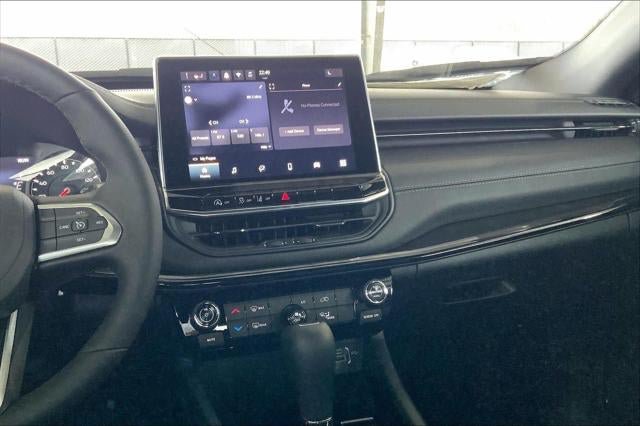 New 2026 Jeep Compass Latitude AWD/4WD image 34