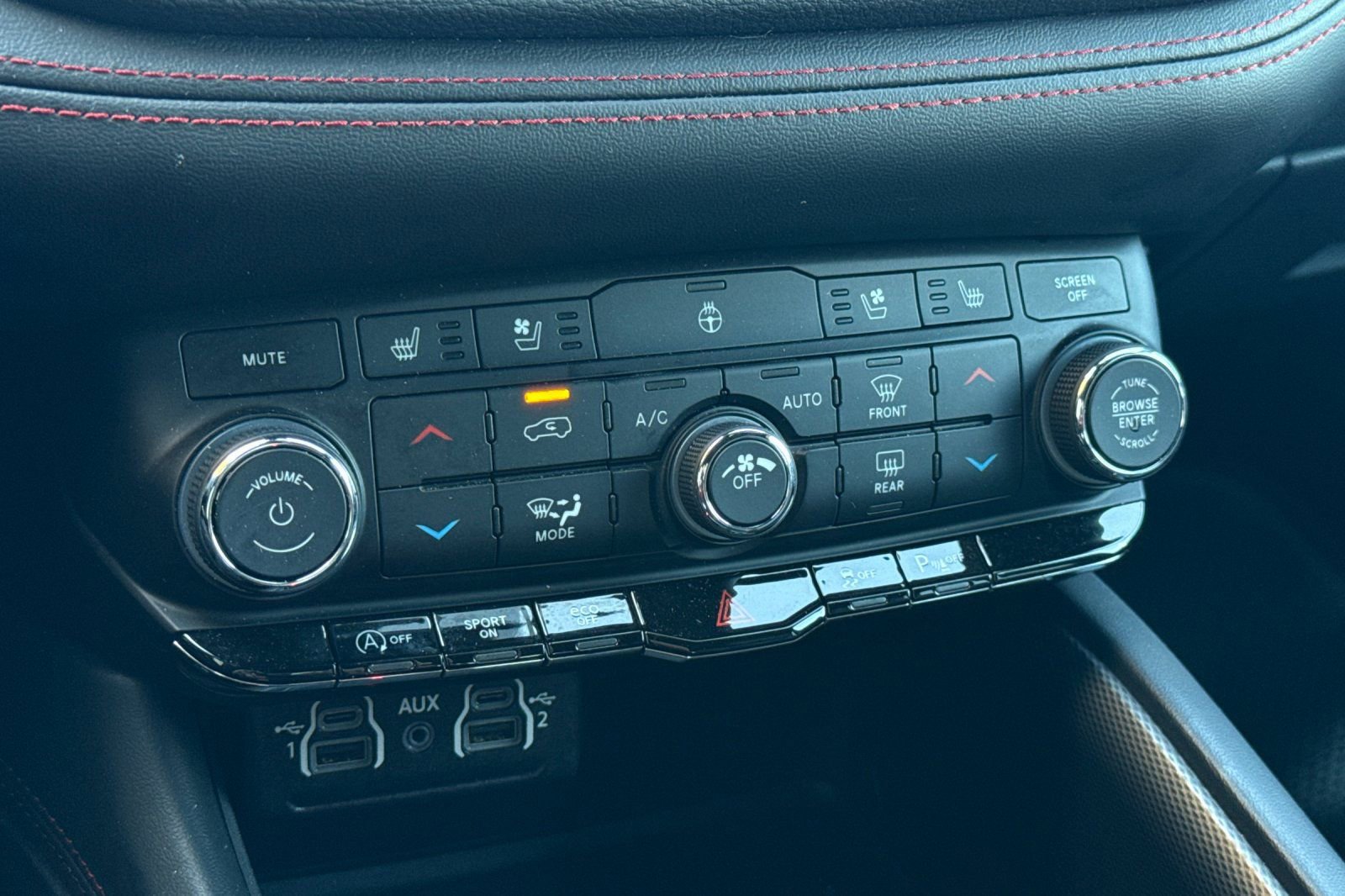 Used 2024 Dodge Durango GT image 22