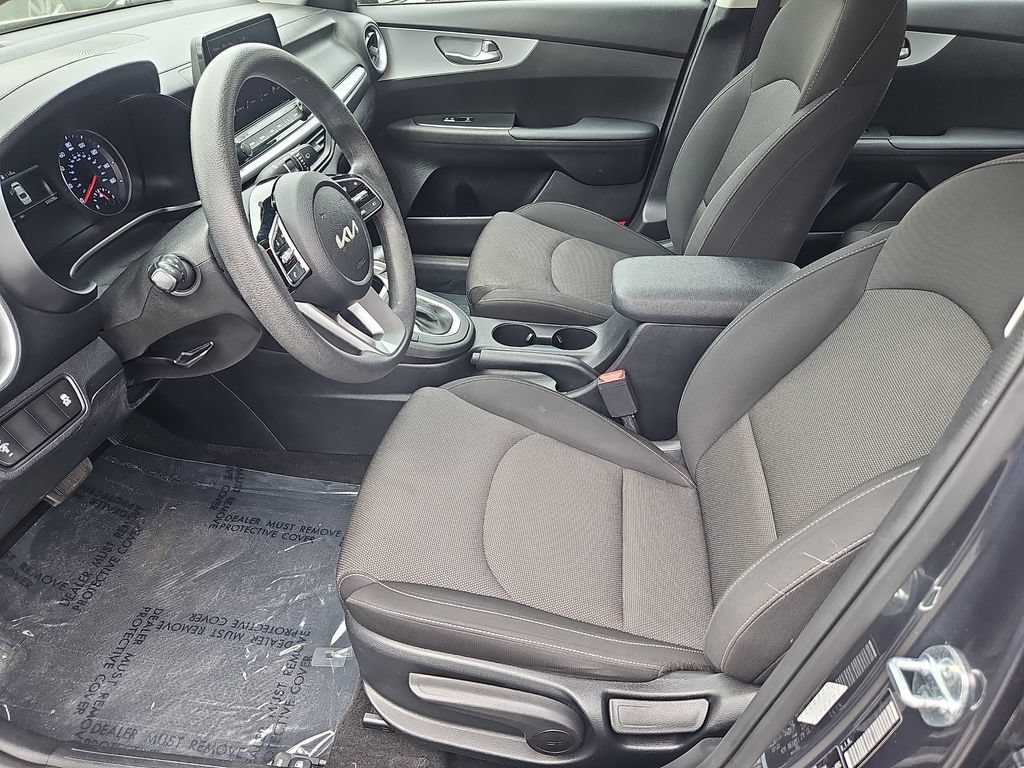 Certified 2023 Kia Forte LXS FWD image 24