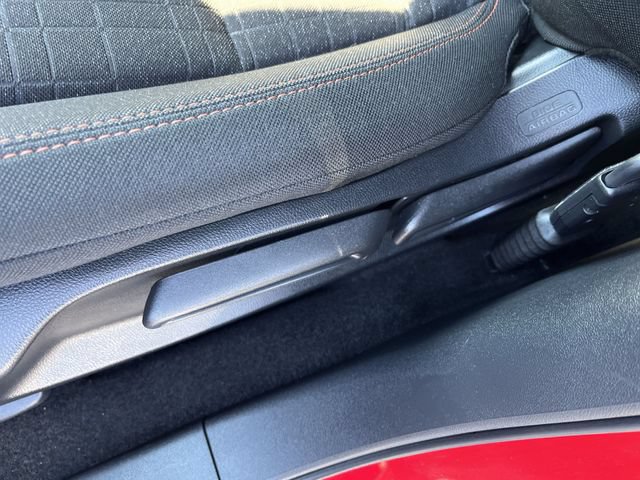 Used 2025 Honda HR-V Sport image 16