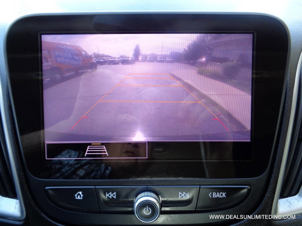 Used 2022 Chevrolet Malibu LT image 14